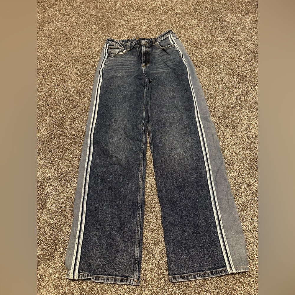 Stylish Wide Leg Denim Jeans with White Stripes